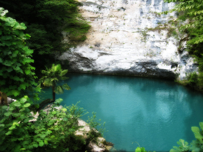 Голубое озеро Рица Реликтовый Национальный Парк, Абхазия