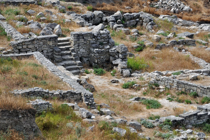 Руины древнего города Пантикапея. Керчь, Россия