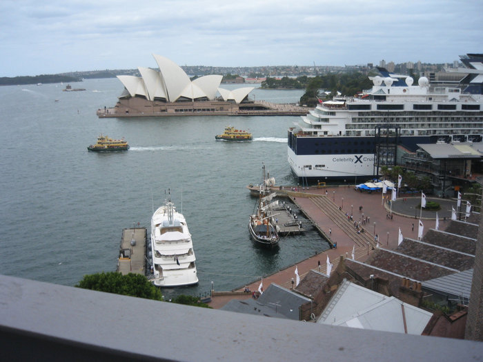 Далее — виды с моста. Сидней, Австралия