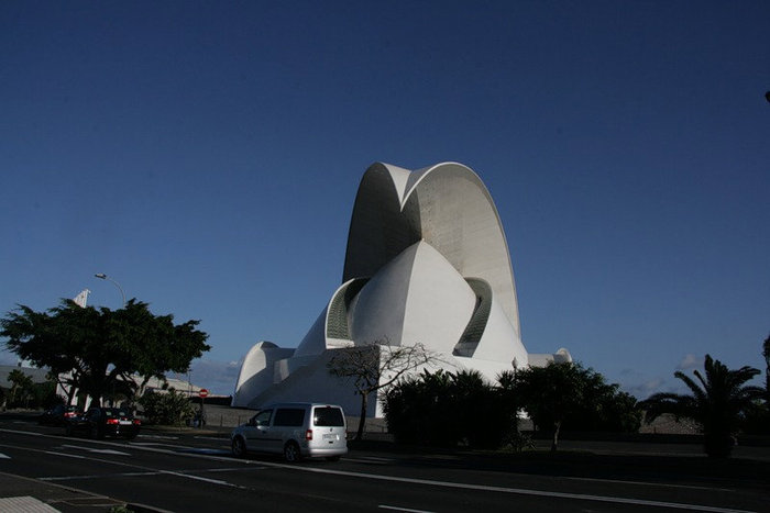 концертный зал Санта-Крус-де-Тенерифе, остров Тенерифе, Испания