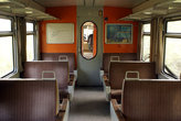 Внутри типичного хорватского поезда.