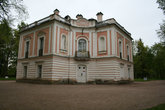 Дворец Петра 3 в Ораниенбауме.
