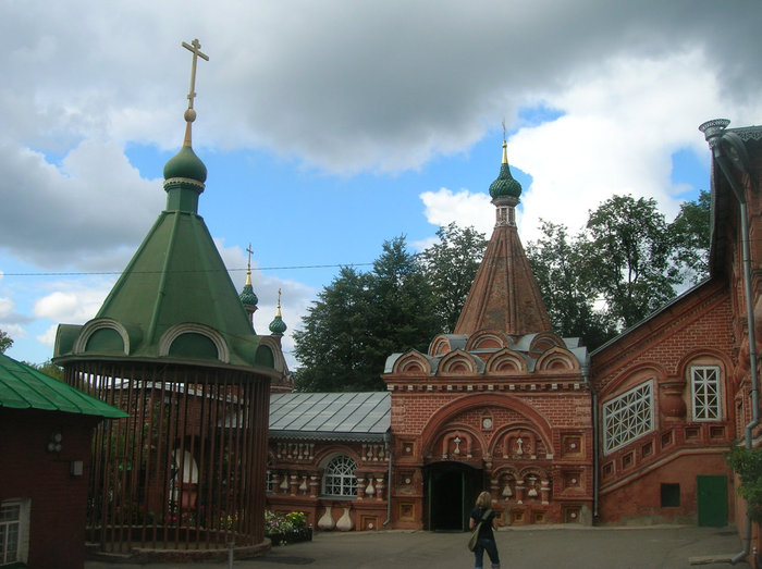 Церковное подворье Кострома, Россия