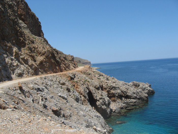 дорога к бухте Балос (полуостров Грамвуса) Остров Крит, Греция