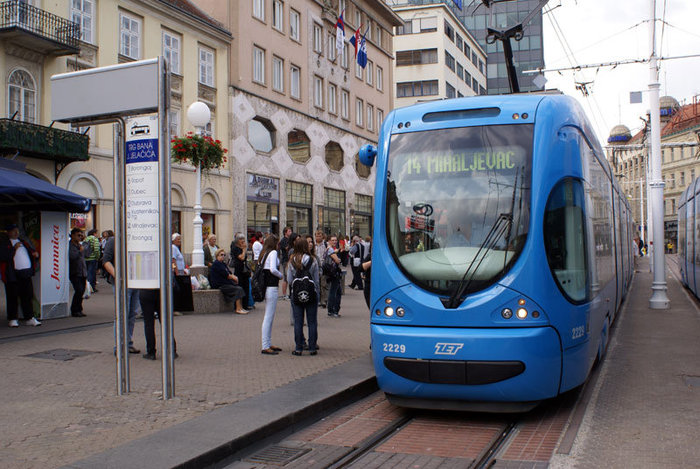 Трамвай — самый популярный вид городского транспорта в Загребе Загреб, Хорватия