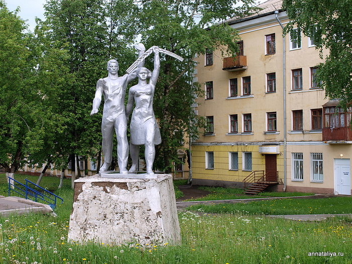 Памятник колхозникам Слободской, Россия