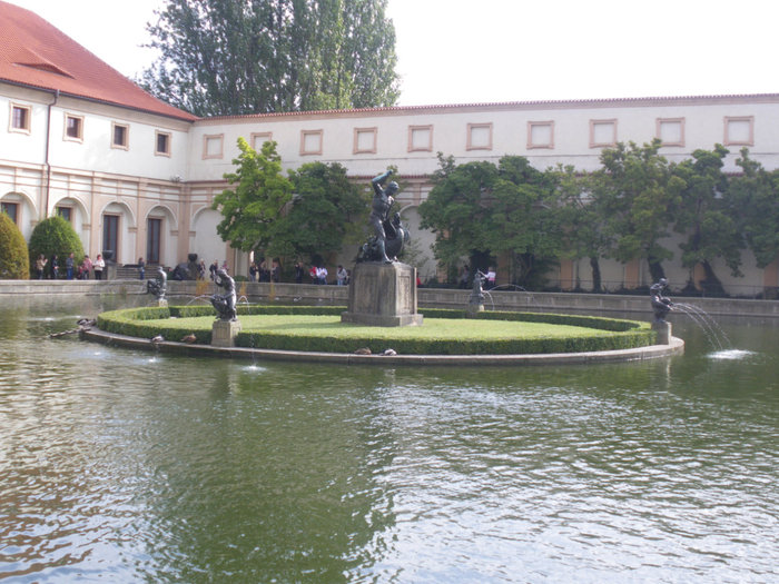 Вальдштейнский сад Прага, Чехия