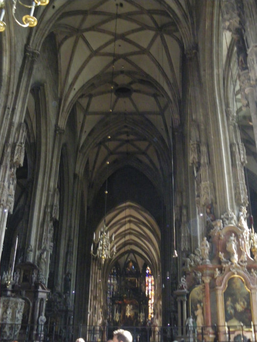Внутреннее убранство собора Вена, Австрия