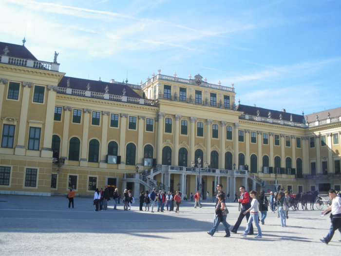 Дворец Шенбрунн Вена, Австрия