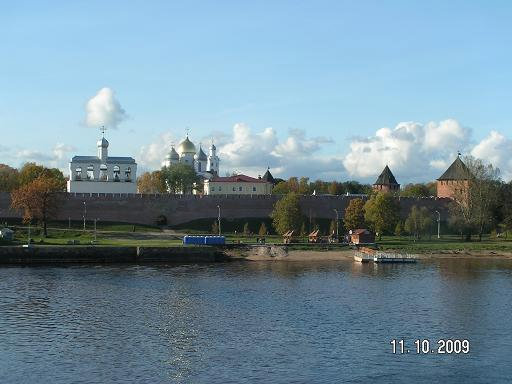 Башни и купола Великий Новгород, Россия