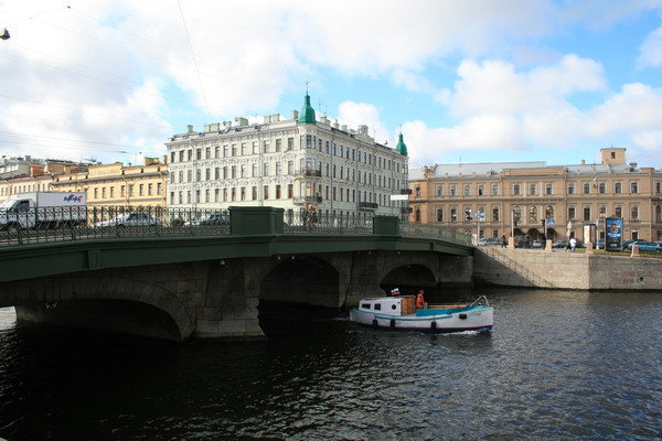 Мост Белинского через Фонтанку Санкт-Петербург, Россия