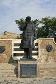Памятник А.Никитину