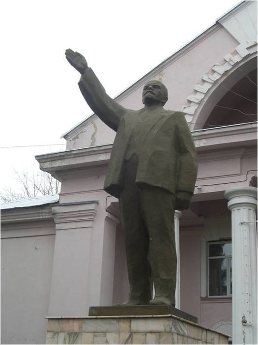 Памятник В.И. Ленину Бердск, Россия