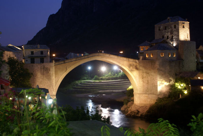 Знаменитый мост в Мостаре Босния и Герцеговина