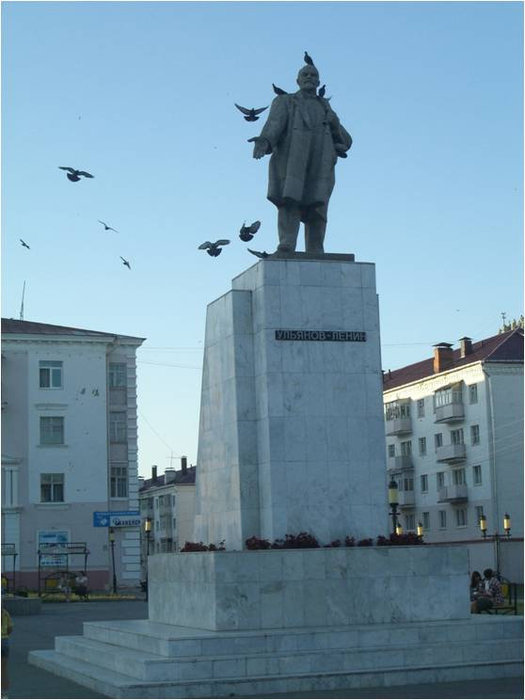 Ленин и голуби Зеленодольск, Россия