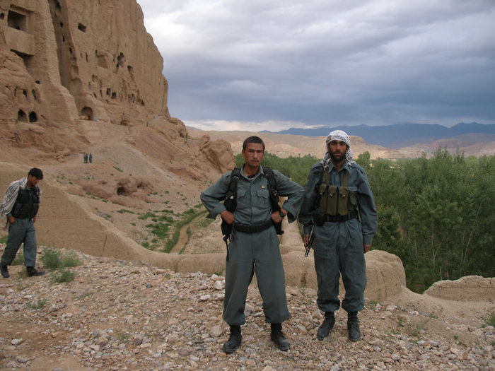Сарбазы из нашей охраны. Бамиан, Афганистан