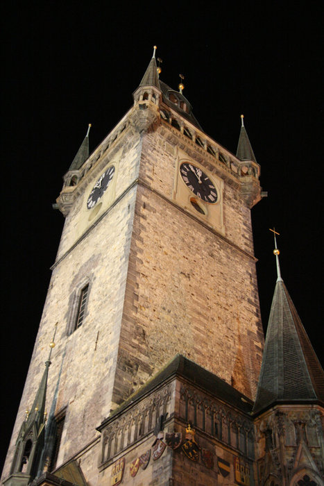 башня ночью Прага, Чехия