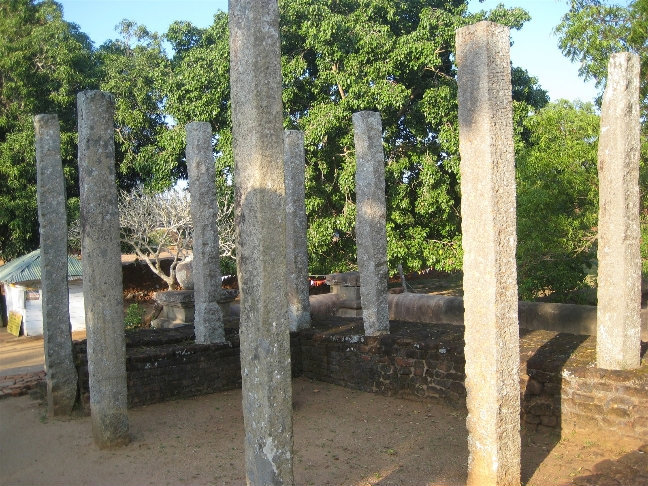 Сваи Анурадхапура, Шри-Ланка