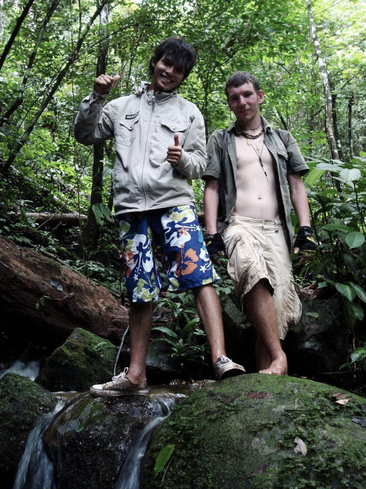 Motosikal Diary: поход к семи водопадам Штат Саравак, Малайзия