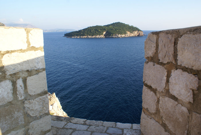 Вид на море с крепостной стены Дубровник, Хорватия