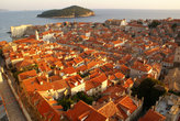 Вид на Дубровник с угловой башни