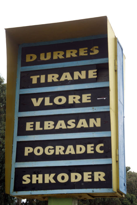 Поезда не ходят, а табличка осталась Дуррес, Албания