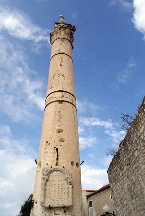 Античная колонна в Задаре Задар, Хорватия