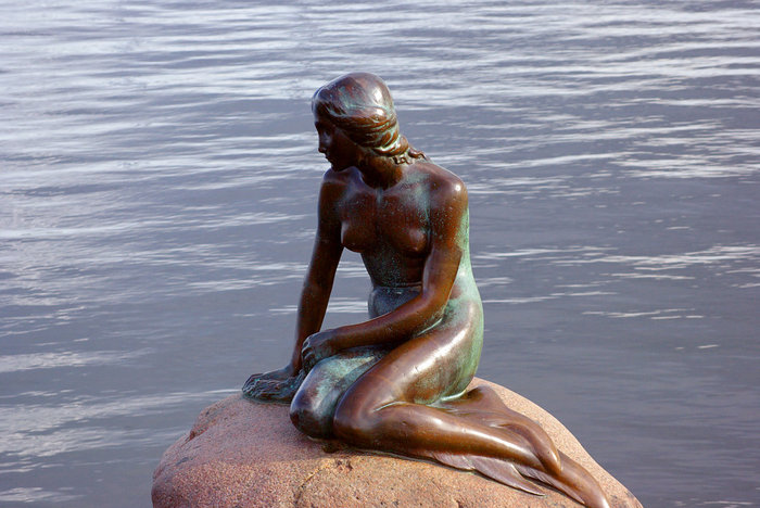 Русалка - символ города Копенгаген, Дания