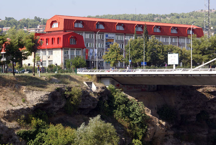 Дом у моста Миллениум Подгорица, Черногория