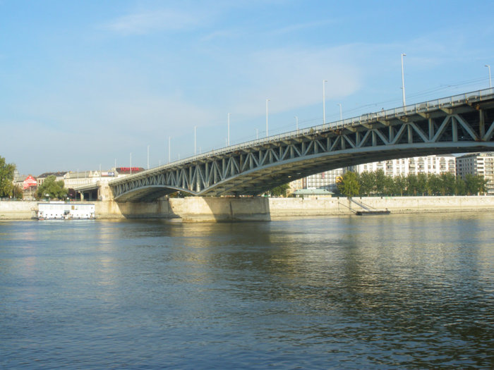 Прогулка на кораблике по Дунаю Будапешт, Венгрия