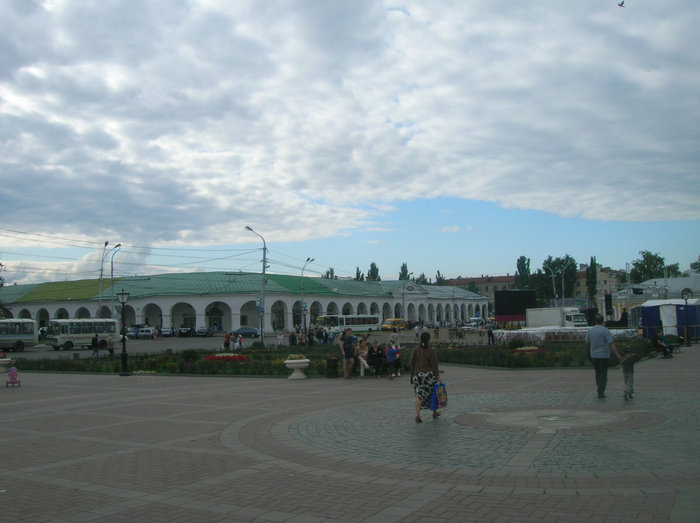 Вид с площади на Мучные ряды Кострома, Россия