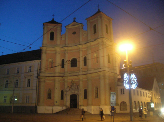 Костёл Братислава, Словакия