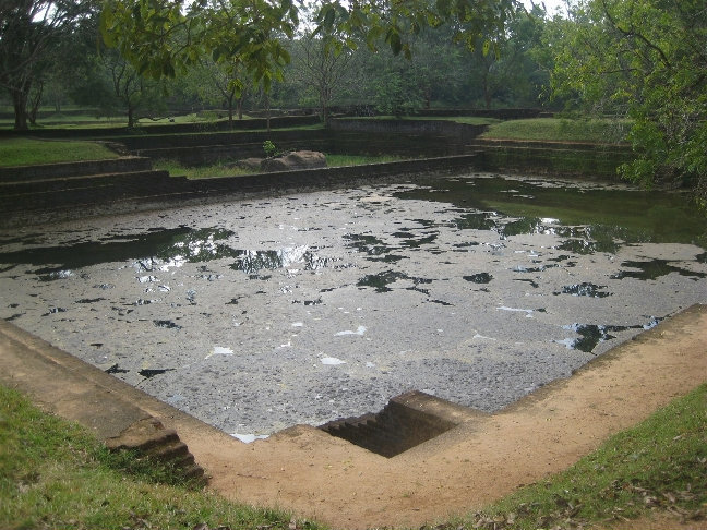 Система бассейнов Сигирия, Шри-Ланка