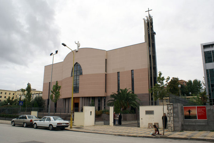 Католический собор в Тиране Тирана, Албания
