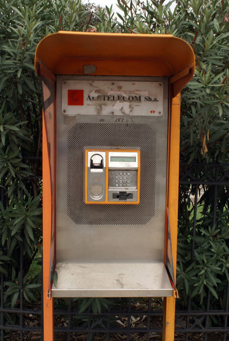Телефон-автомат Тирана, Албания