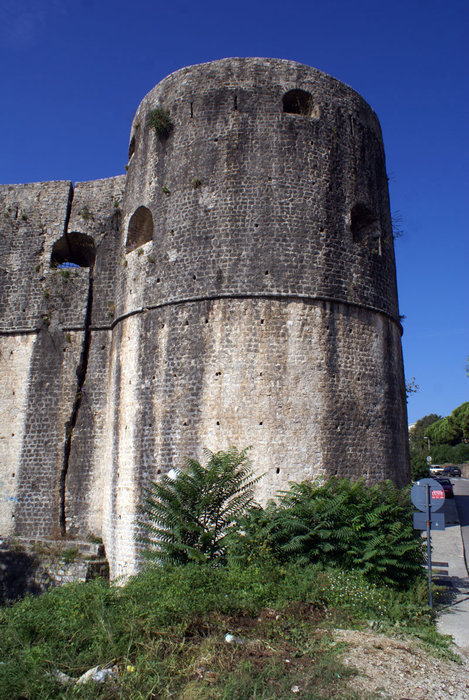 Крепостная башня Херцег-Нови, Черногория
