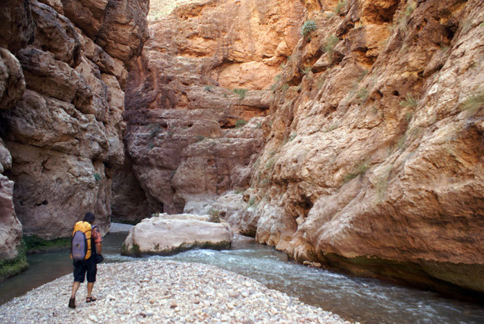 Пешком по дну каньона Бульман, Марокко