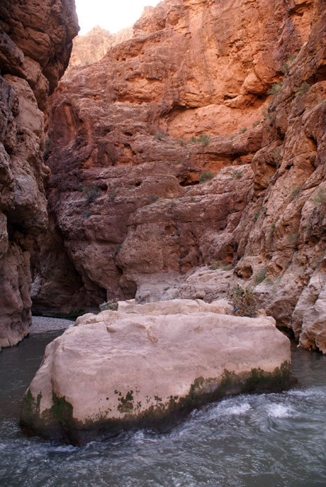Река и камень Бульман, Марокко