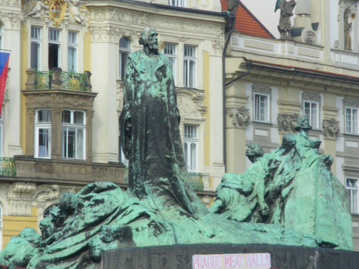 Памятник Яну Гусу Прага, Чехия