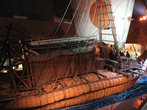 Главные  экспонаты музея – две ладьи, сделанные знаменитым путешественником Туром Хейердалом. Ладьи были выполнены по старинным образцам из натуральных материалов.