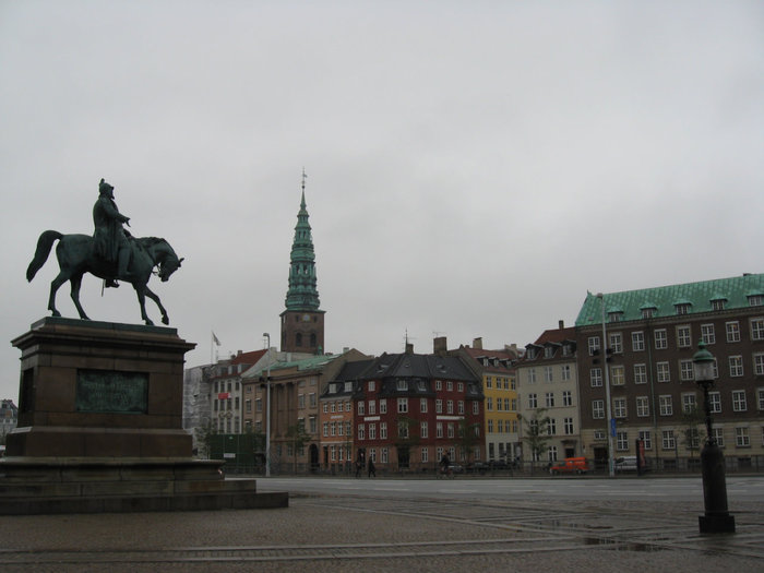 Копенгаген - город медных крыш и шпилей Копенгаген, Дания
