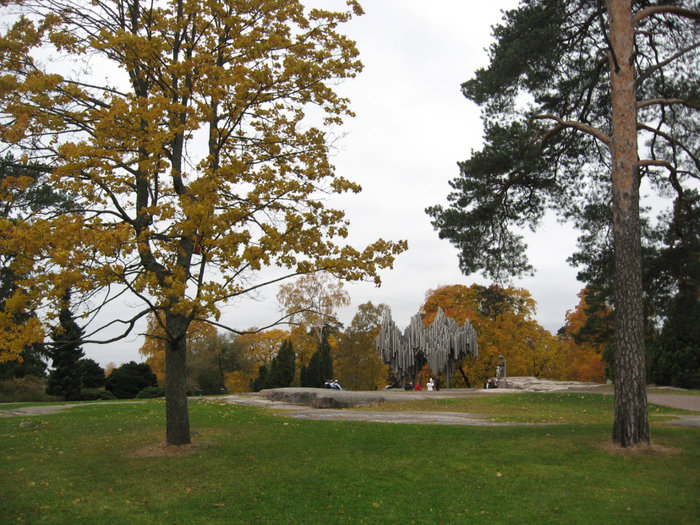 памятник крупнейшему финскому композитору Яну Сибелиусу Хельсинки, Финляндия
