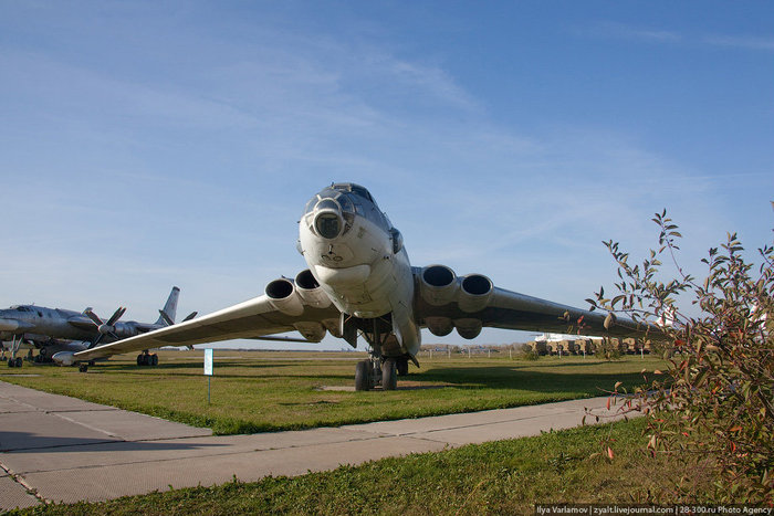 Музей самолетов дальней авиации.