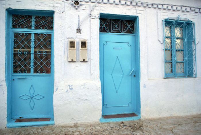 Две двери и одно окно Шефшауэн, Марокко