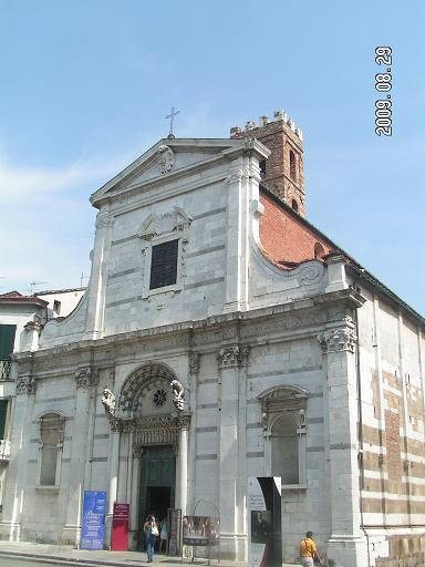 Фасад белого мрамора Лукка, Италия