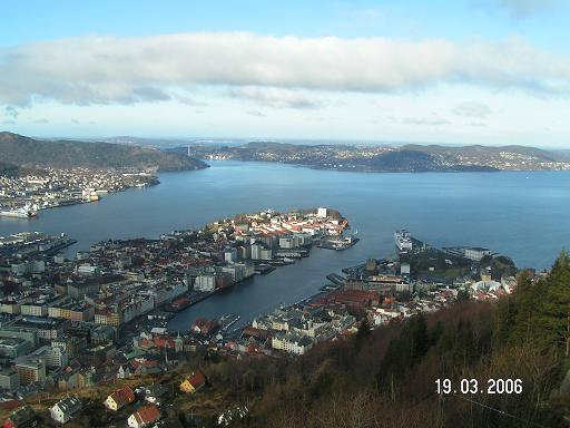 Берген и вода Берген, Норвегия