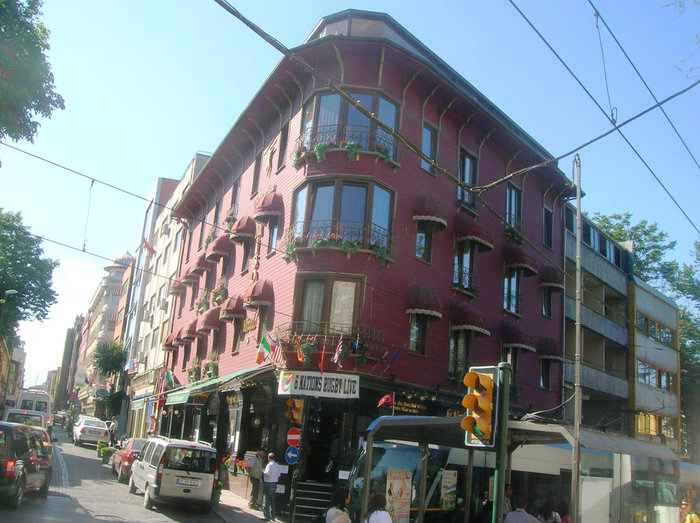 Типичные стамбульские улицы Стамбул, Турция