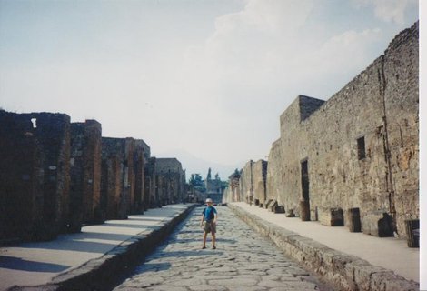 Помпеи - гибель и восхищение Помпеи, Италия