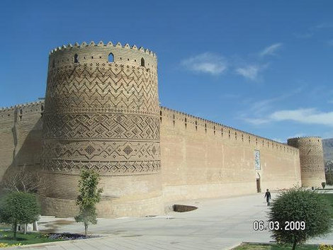 Крепость вполне готова к употреблению Шираз, Иран