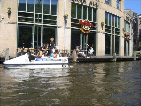 Вид на кафе Hard Rock Амстердам, Нидерланды
